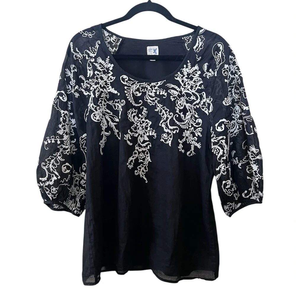 Anthropologie Edme & Esyllte Blouse Embroidery Floral Black Puff Sleeve Size 8